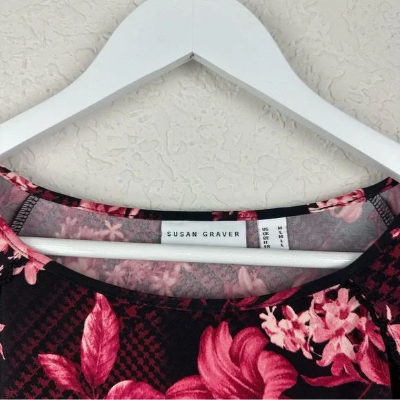 Susan Graver Medium Floral Liquid Knot Top Slit Detail Sleeve - Picture 6 of 6